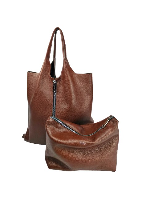 Envelope Zip Shoulder Bag in Grained Leather - Leather